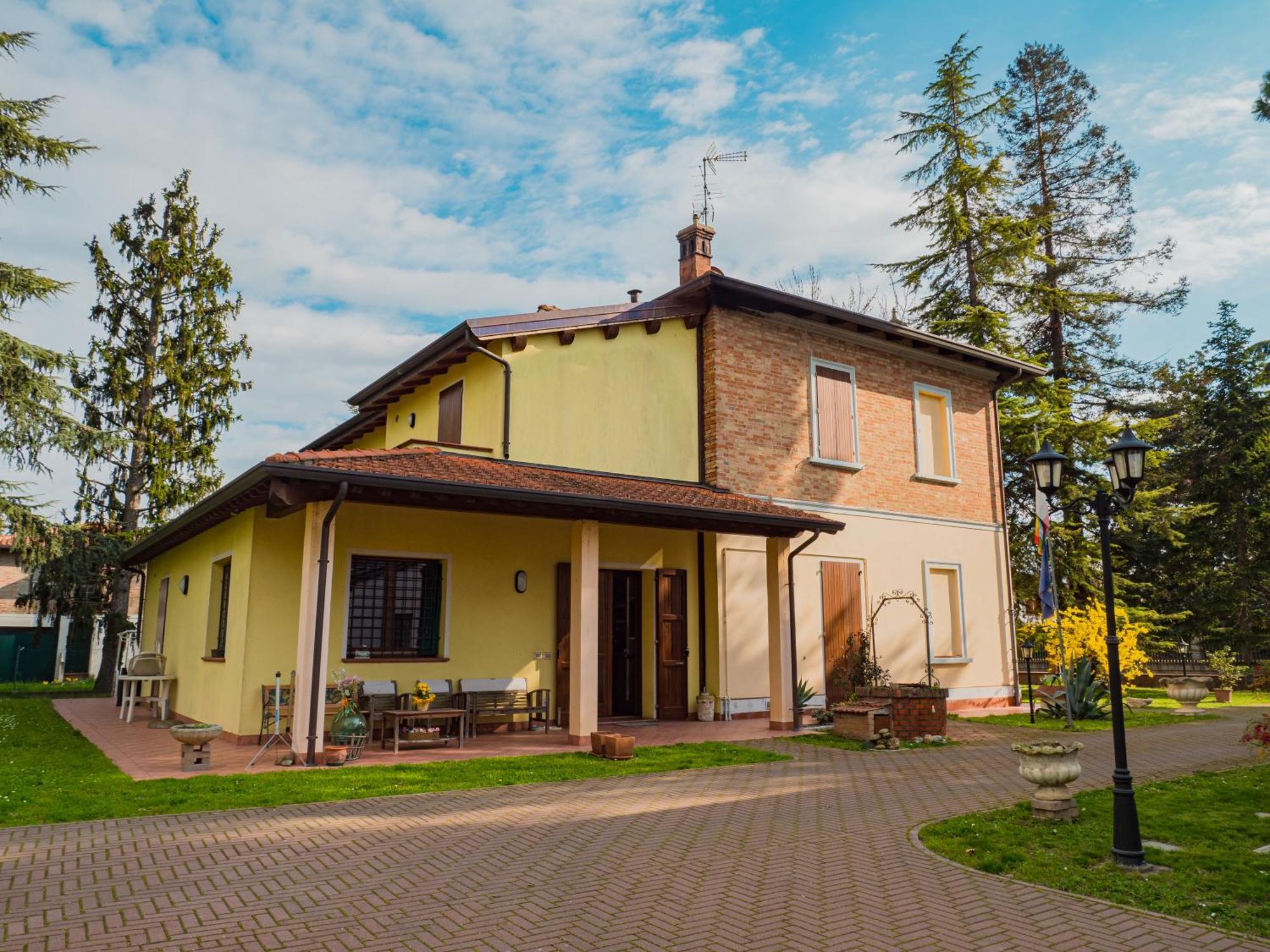 B&B Villa Erika Lugo  Eksteriør billede