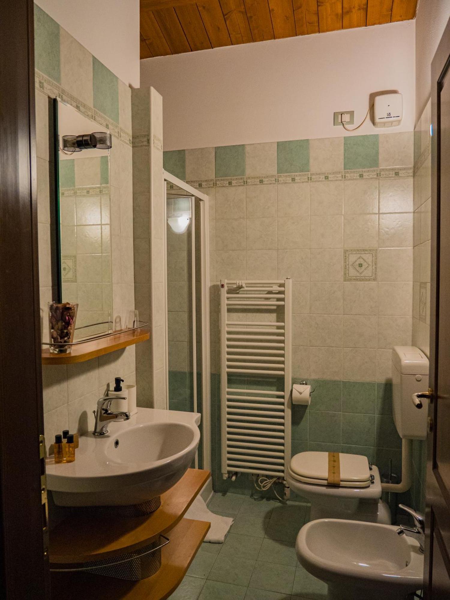B&B Villa Erika Lugo  Eksteriør billede