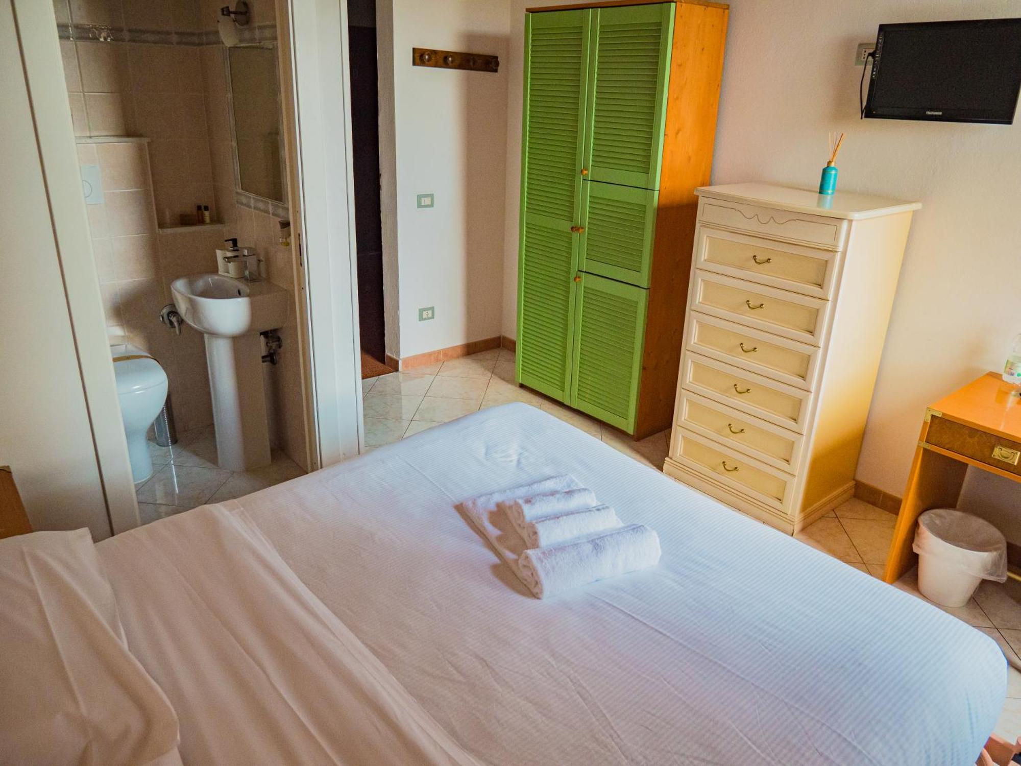 B&B Villa Erika Lugo  Eksteriør billede